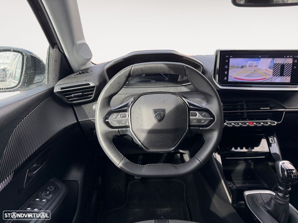 Peugeot 208 1.2 PureTech Allure - 12