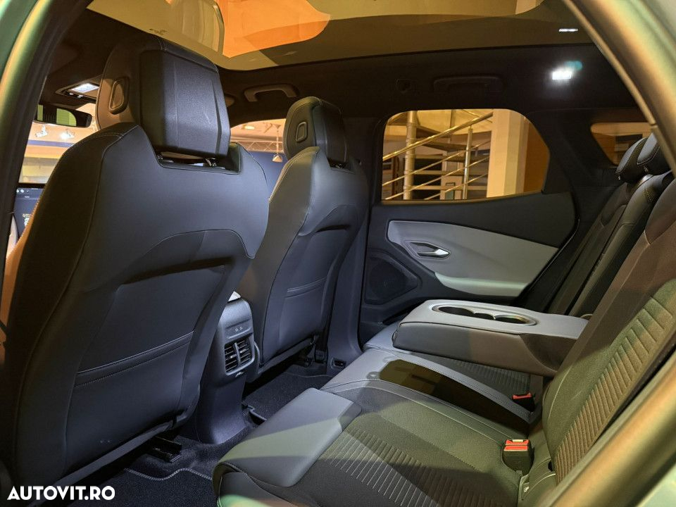 Ford Explorer - 15