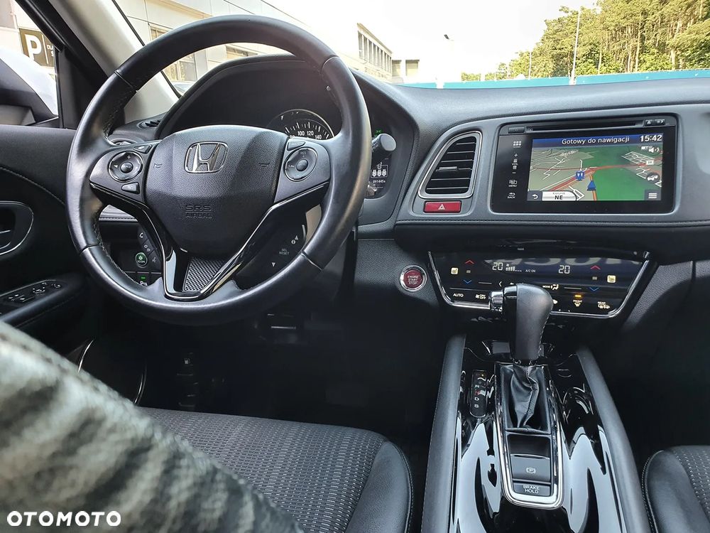 Honda HR-V 1.5 Executive (ADAS) CVT - 19