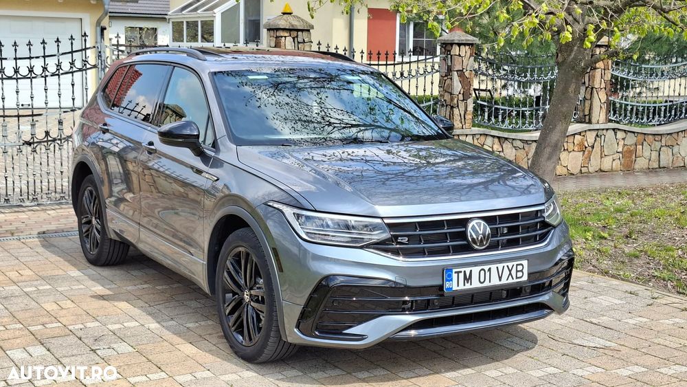 Volkswagen Tiguan - 12