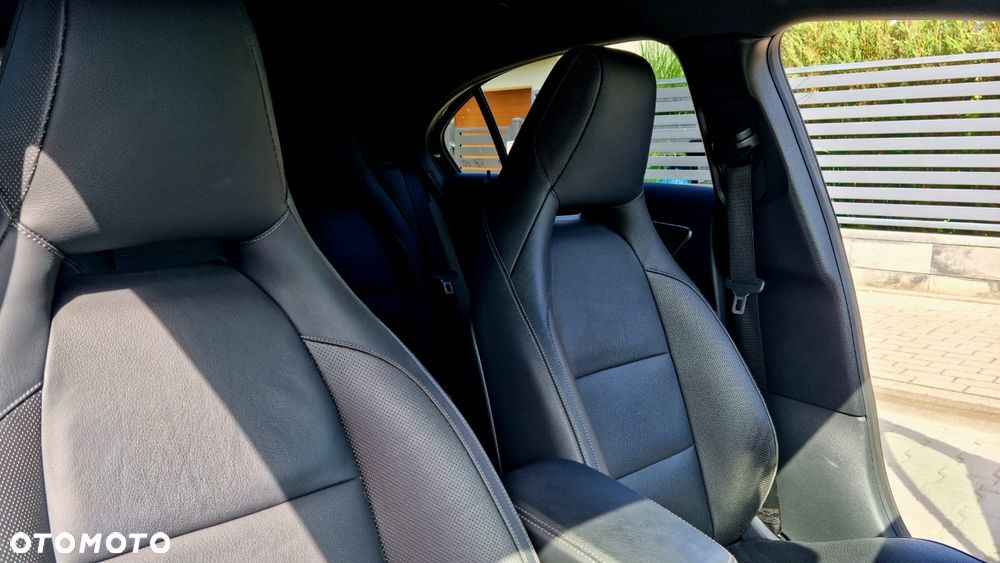 Mercedes-Benz Klasa A 45 AMG 4-Matic - 6