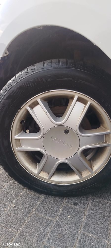 Dacia Logan - 14