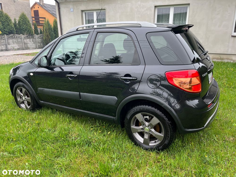 Suzuki SX4 1.6 VVT 4x2 Limited - 17