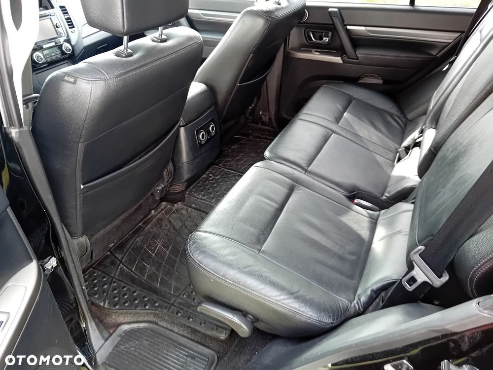 Mitsubishi Pajero 3.2 DID Instyle - 10