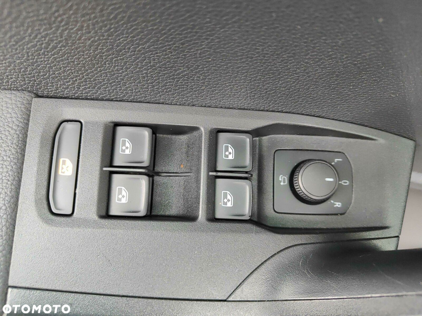 Seat Arona - 14