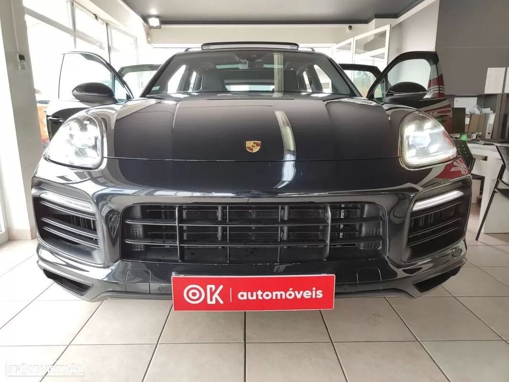 Porsche Cayenne E-Hybrid Platinum Edition — fotografia 10