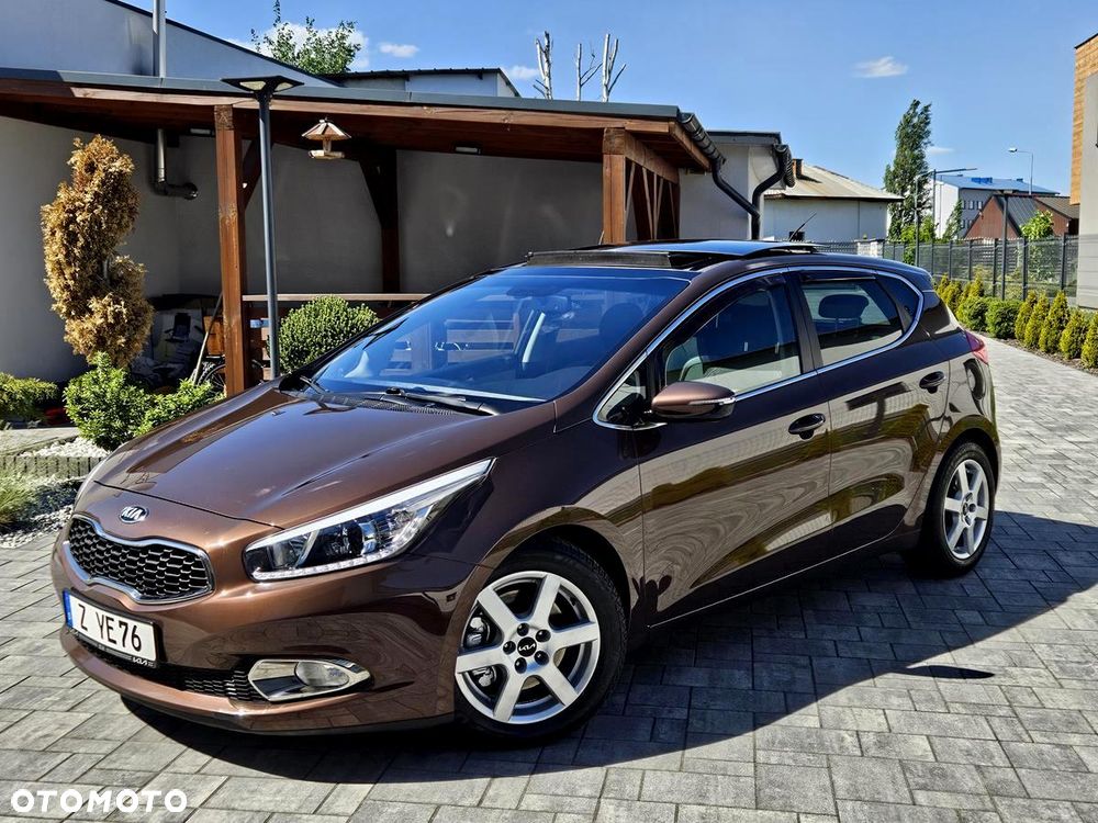 Kia Ceed 1.6 GDI DCT Platinum Edition - 3