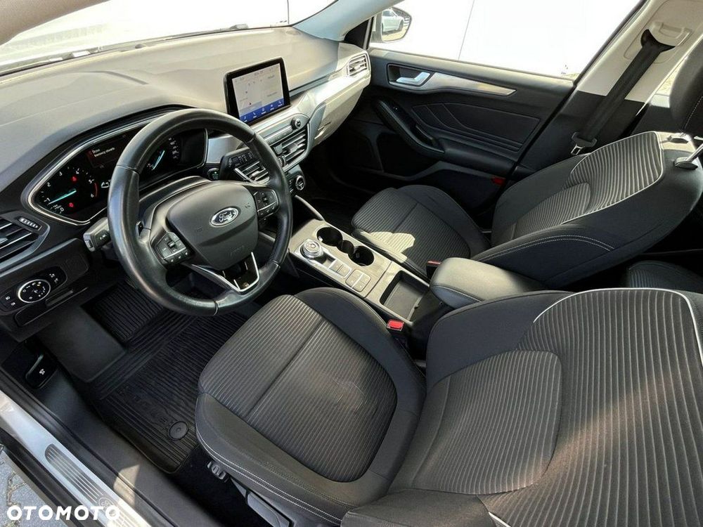 Ford Focus SW 2.0 EcoBlue Titanium Business - 14