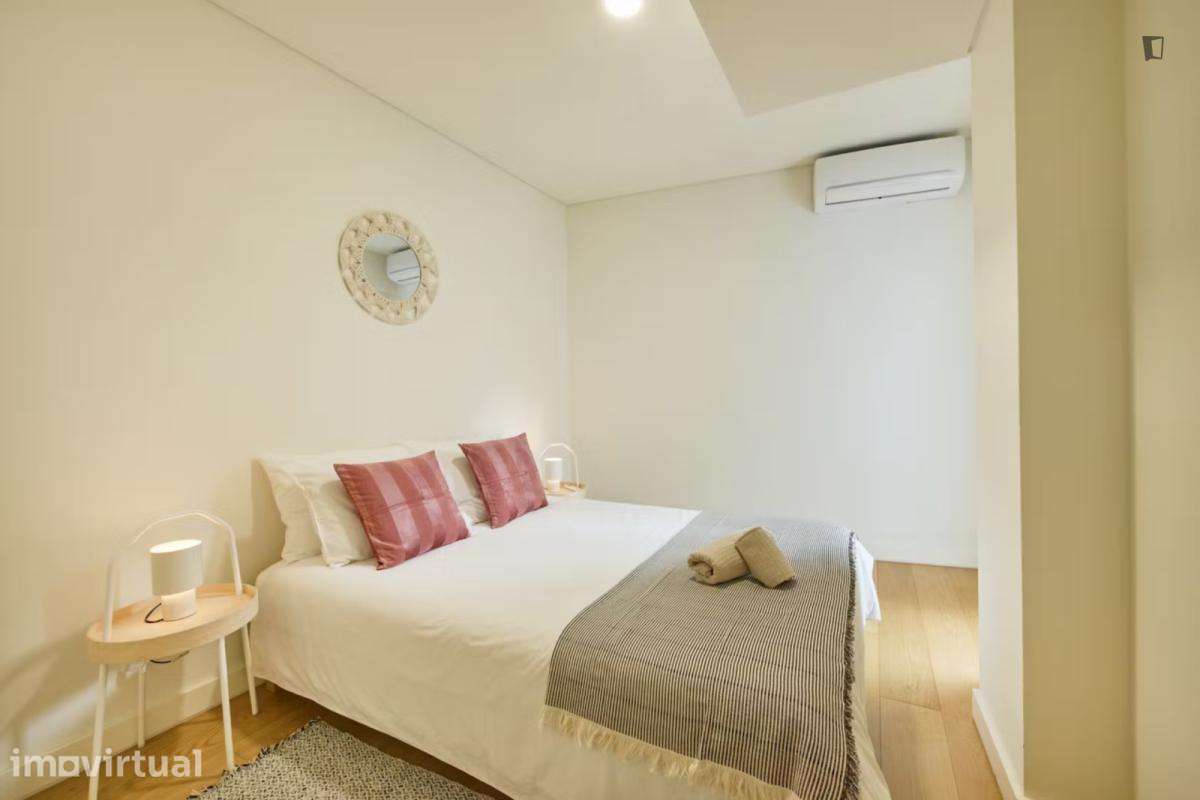Apartamento com 1 quartos - localizado em Picoas Lisbon - Grande imagem: 2/32
