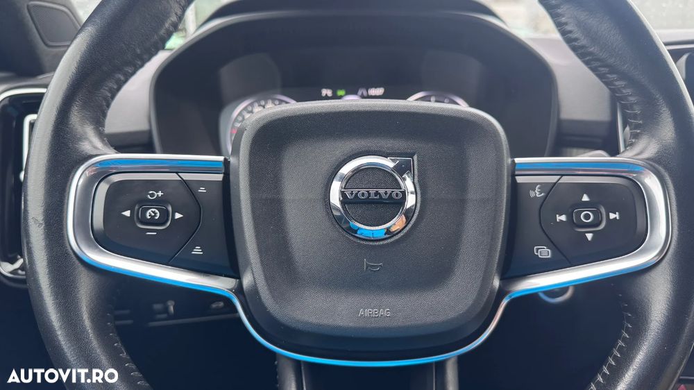 Volvo XC 40 D4 AWD Geartronic Inscription - 7