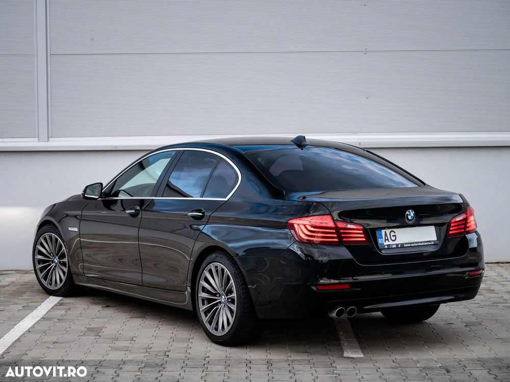 BMW Seria 5 525d xDrive AT - 10