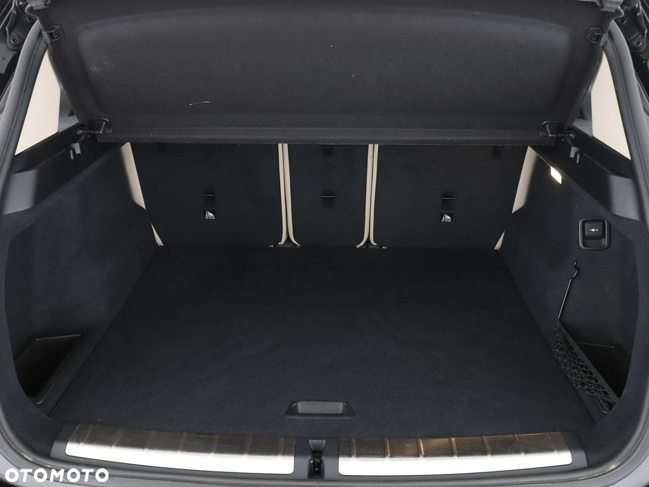 BMW X1 sDrive18d xLine - 20