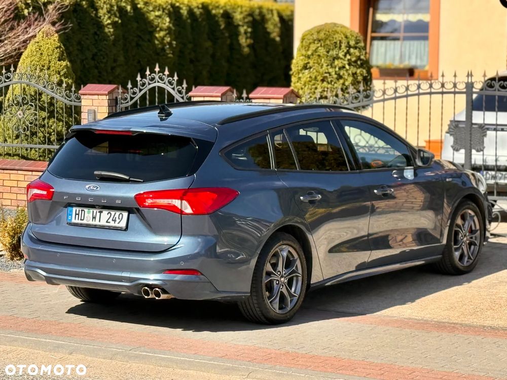Ford Focus 1.5 EcoBlue Start-Stopp-System ST-LINE STYLE - 14