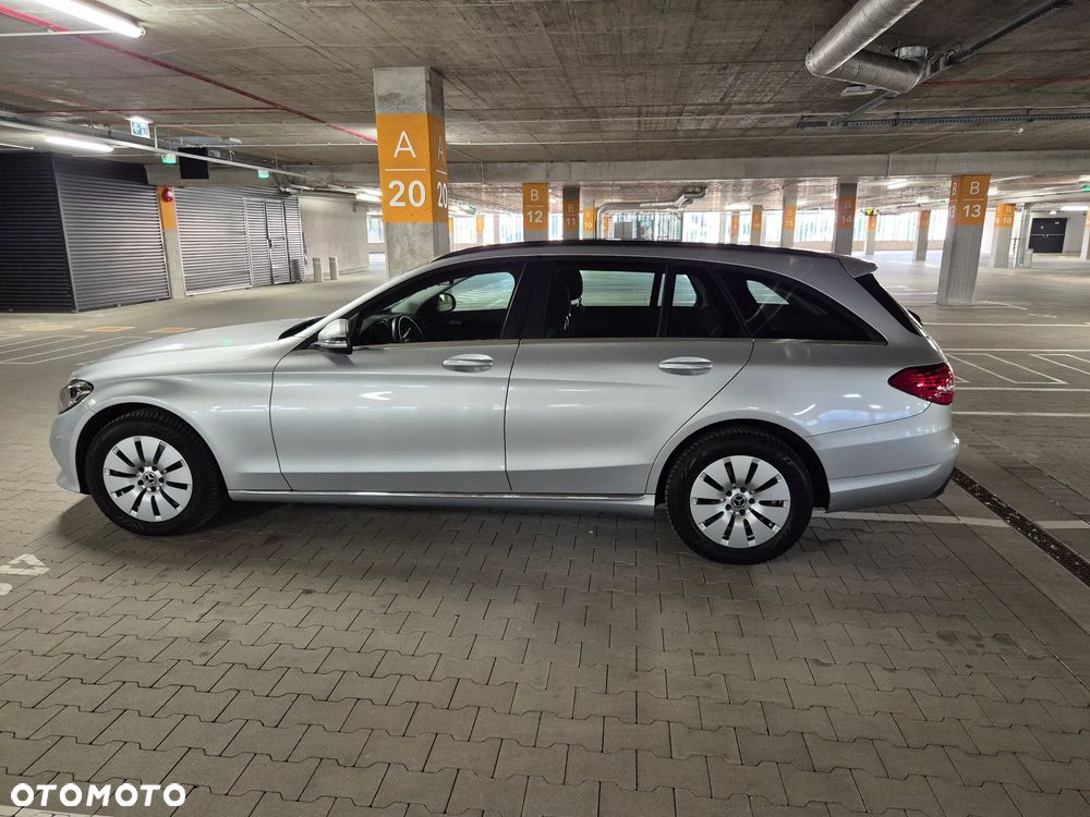Mercedes-Benz Klasa C 200 d 9G-TRONIC Avantgarde - 19