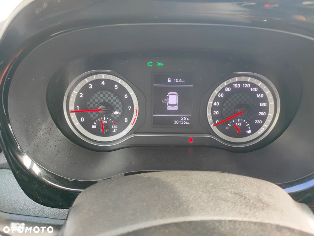 Hyundai i10 - 15
