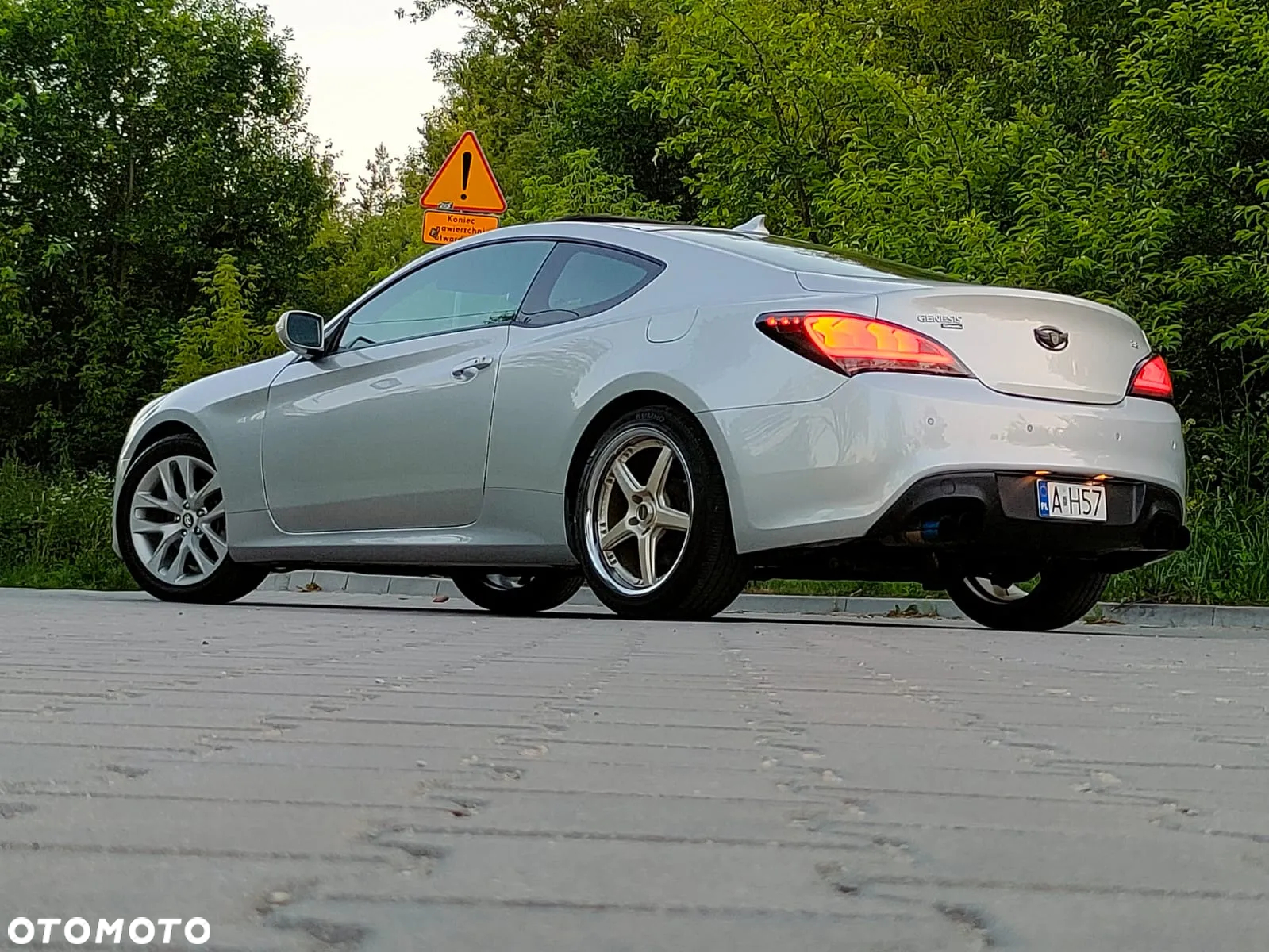 Hyundai Genesis Coupe 3.8 V6 Automatik - 6