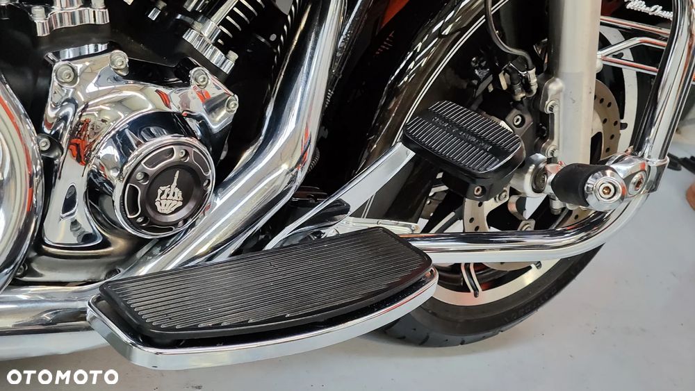 Harley-Davidson Touring Electra Glide - 14