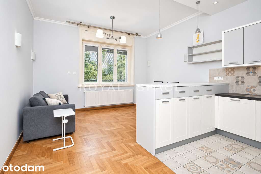 Apartament z garderobą w kamienicy przy Plantach!