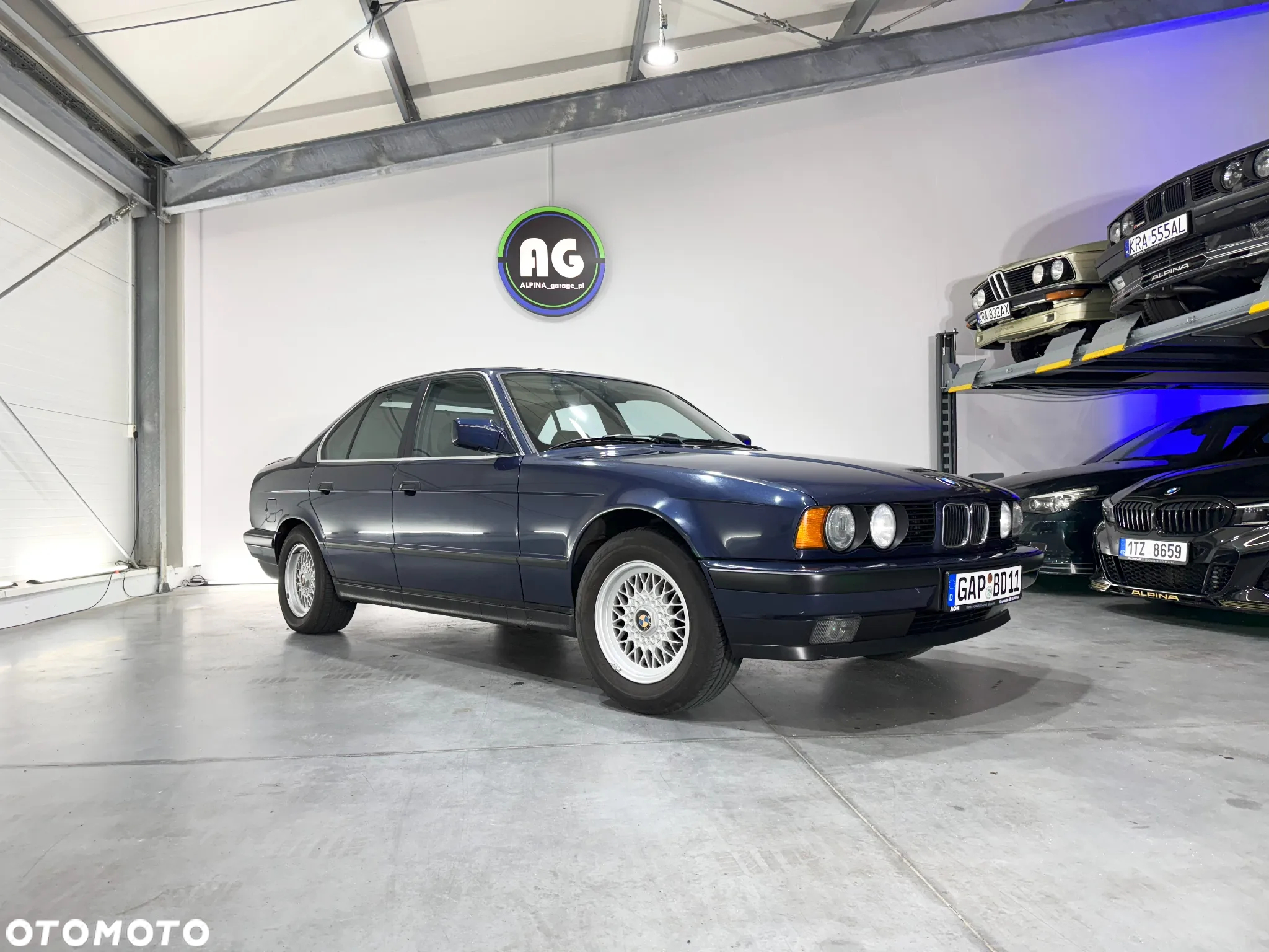 BMW Seria 5 525i - 2