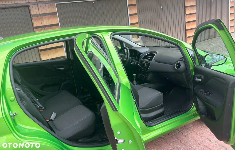 Fiat Punto 2012 - 21