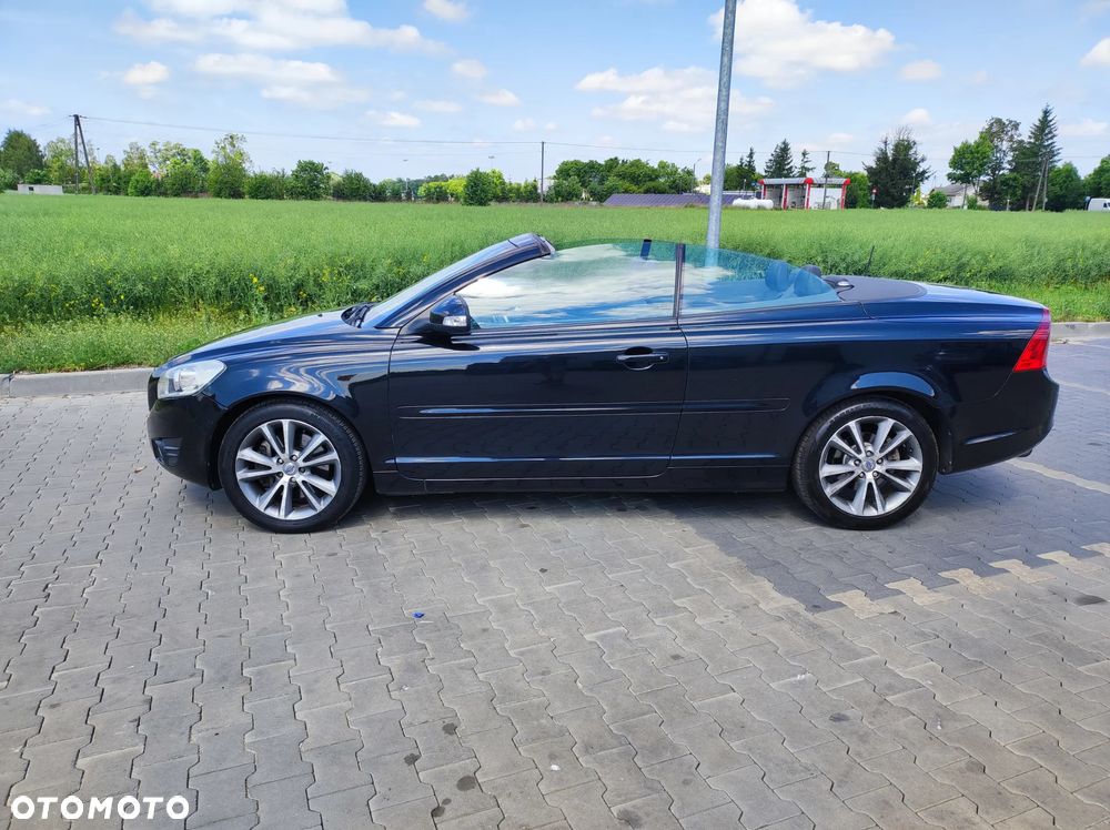 Volvo C70 D3 Momentum - 25