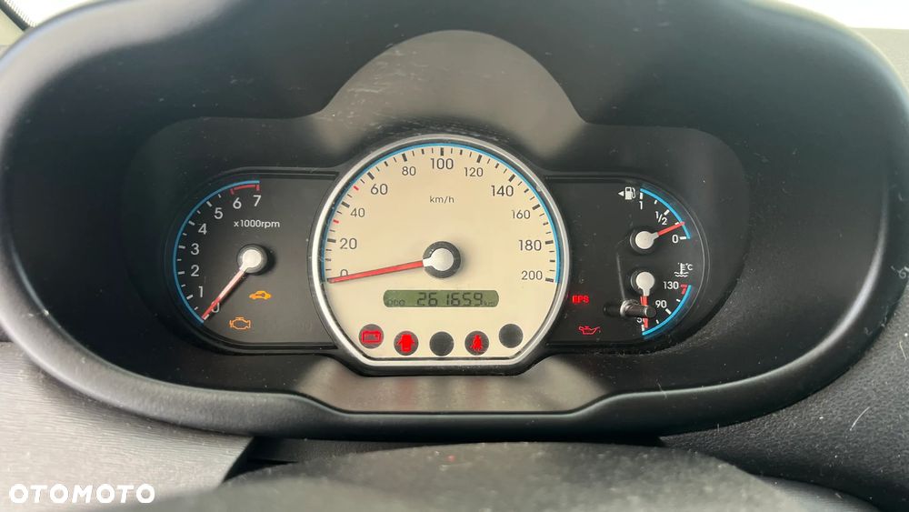 Hyundai i10 1.1 Classic - 9