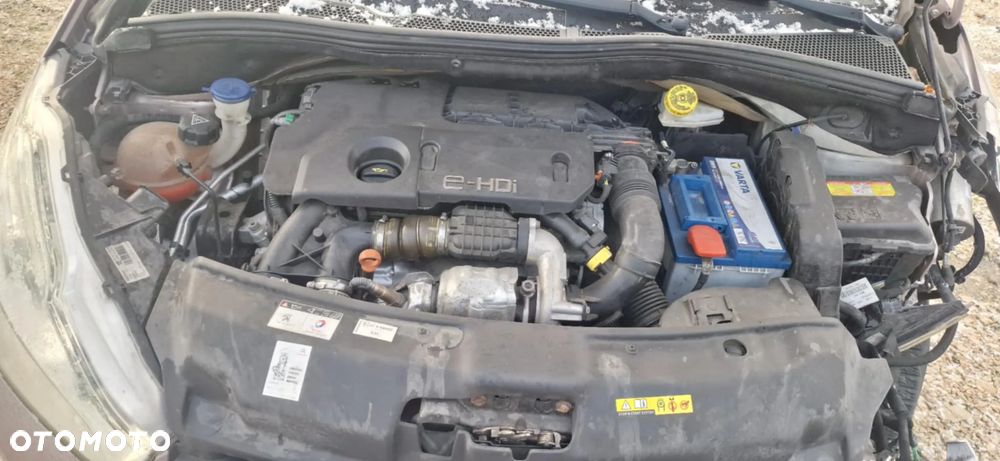 Peugeot 208 1,6HDI sanki belka wózek pod silnik - 1