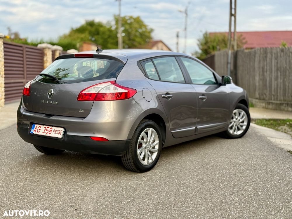 Renault Megane ENERGY dCi 110 Start & Stop Bose Edition - 3