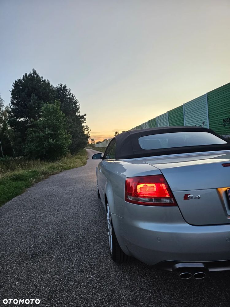 Audi S4 Cabrio - 14