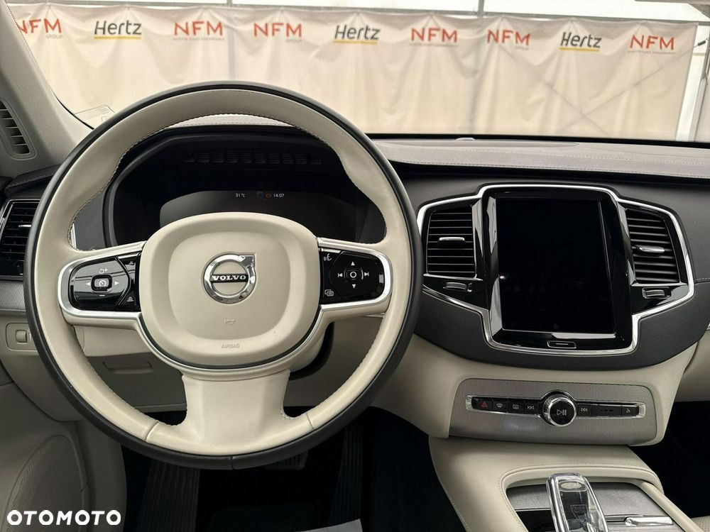 Volvo XC 90 - 15