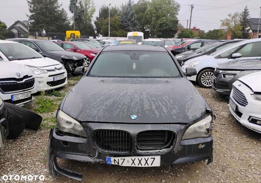 BMW Seria 7 - 22