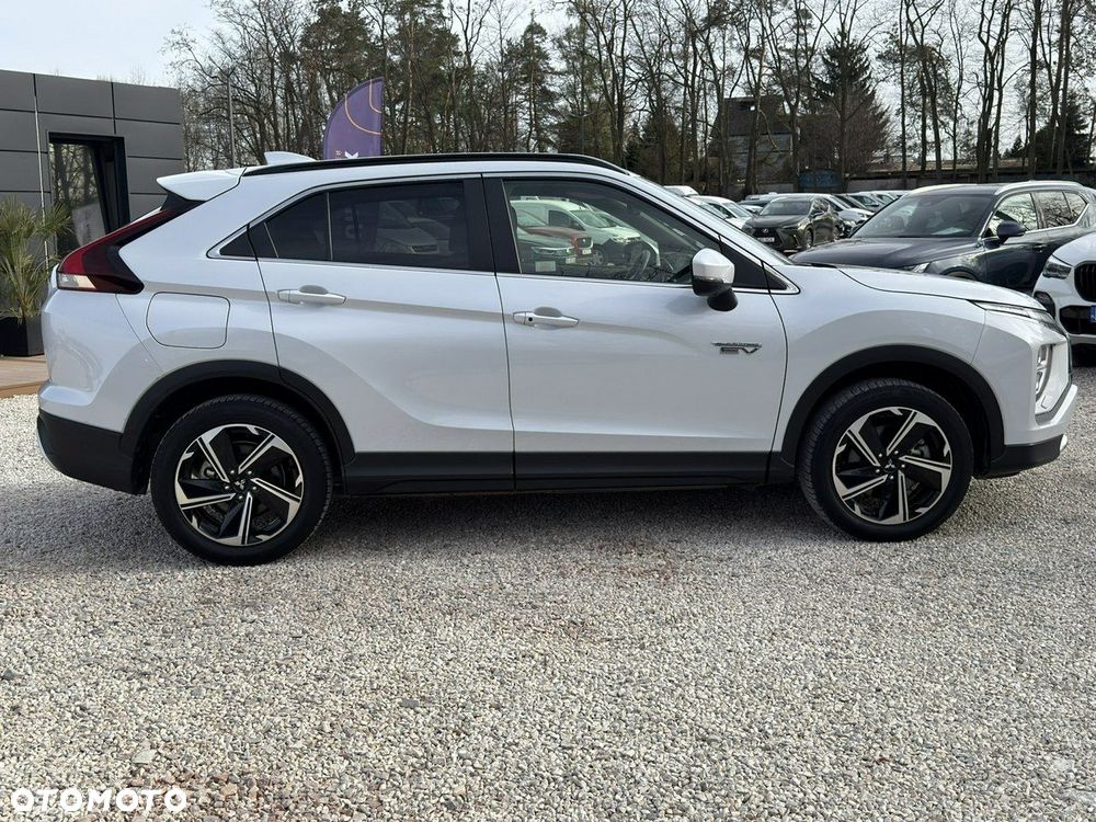 Mitsubishi Eclipse Cross - 3
