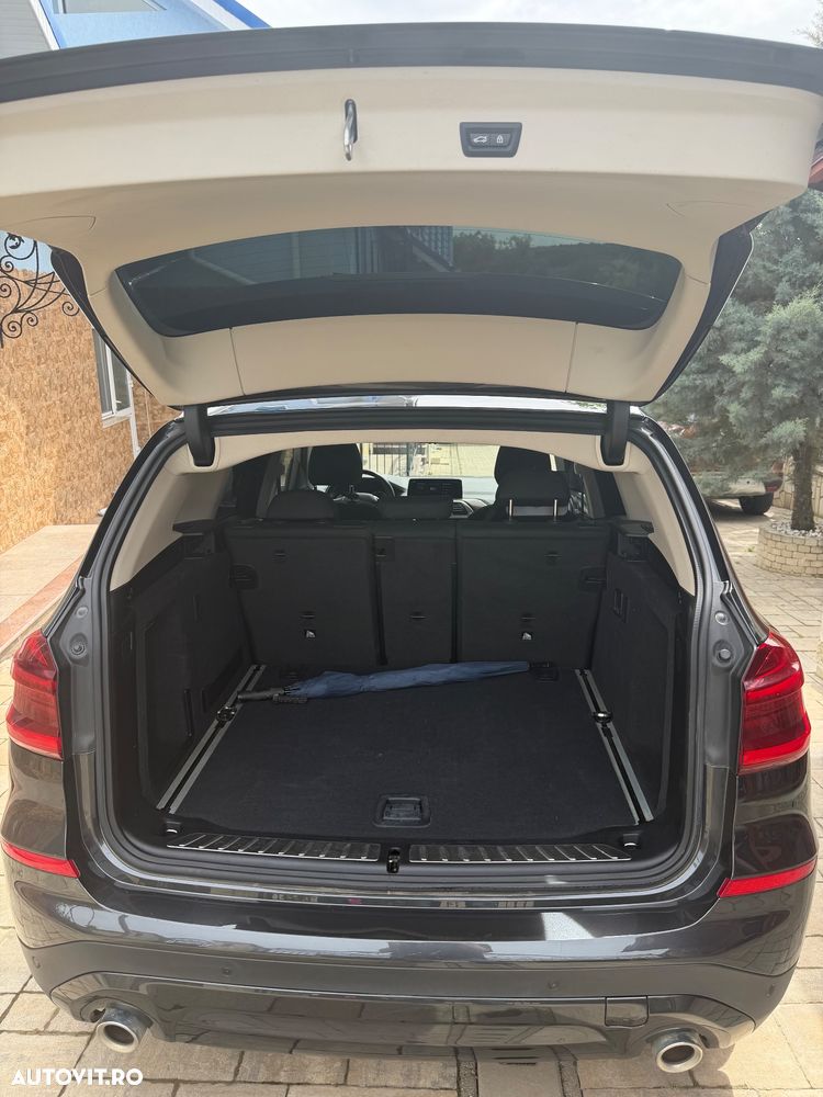 BMW X3 xDrive20d AT Advantage - 7
