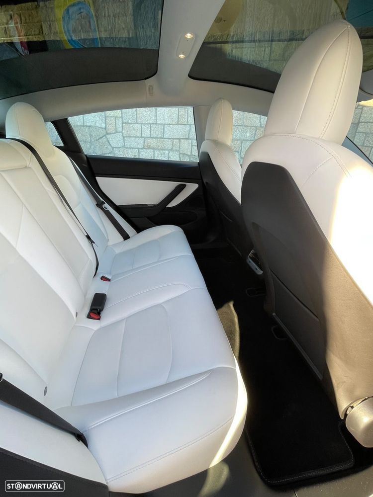 Tesla Model 3 Long Range Tração Traseira - 6