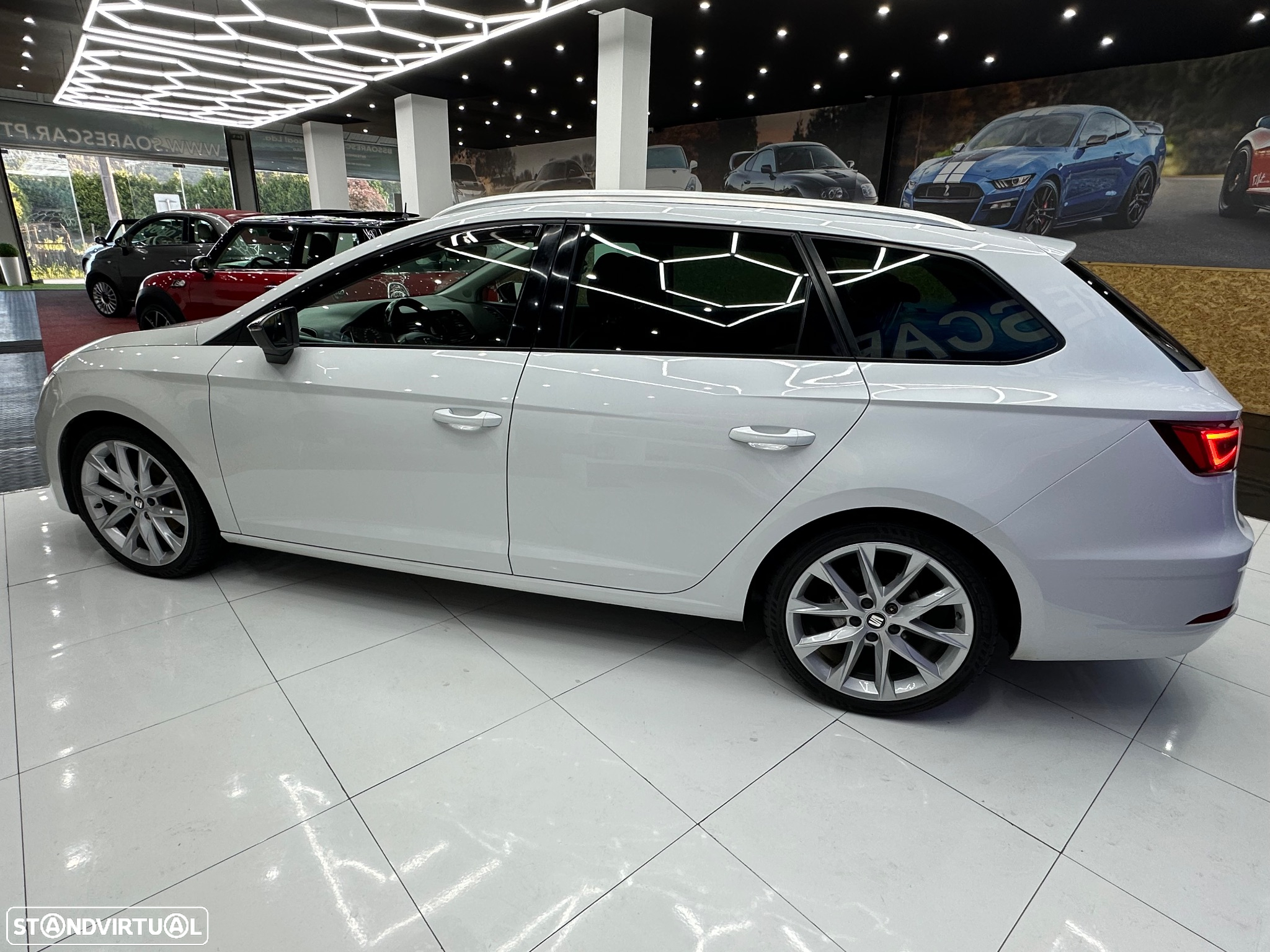 SEAT Leon ST 2.0 TDI FR - 9
