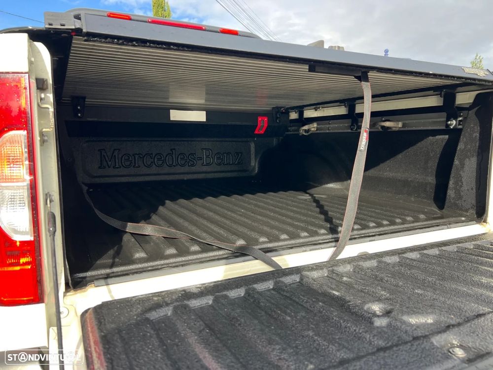 Mercedes-Benz X 350 - 13