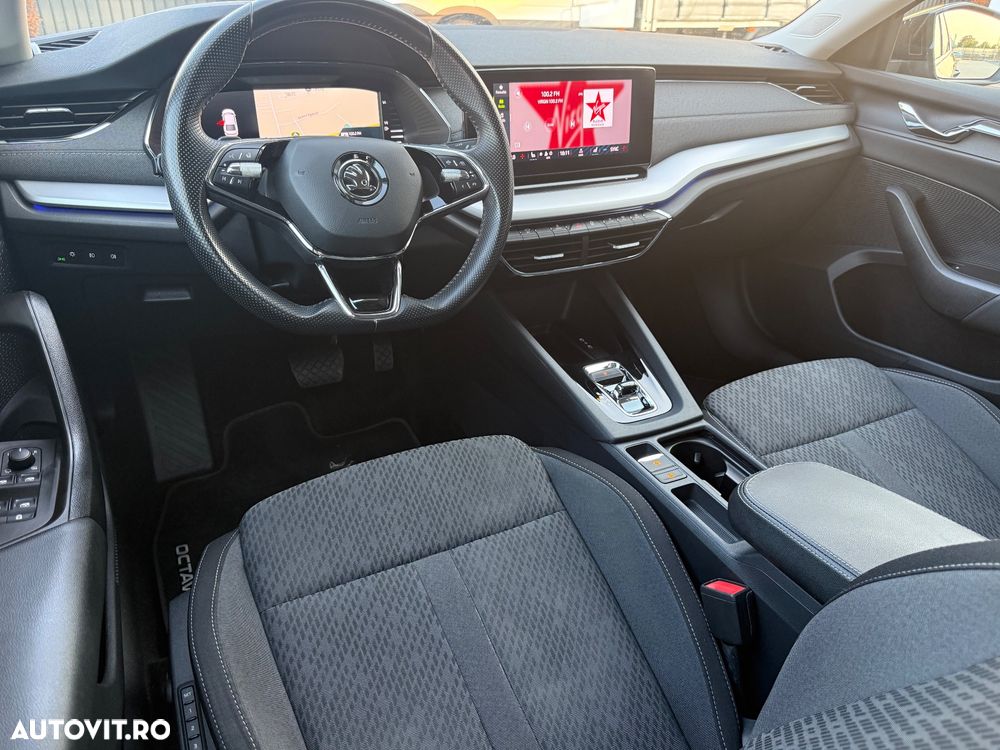 Skoda Octavia 2.0 TDI DSG Style - 2