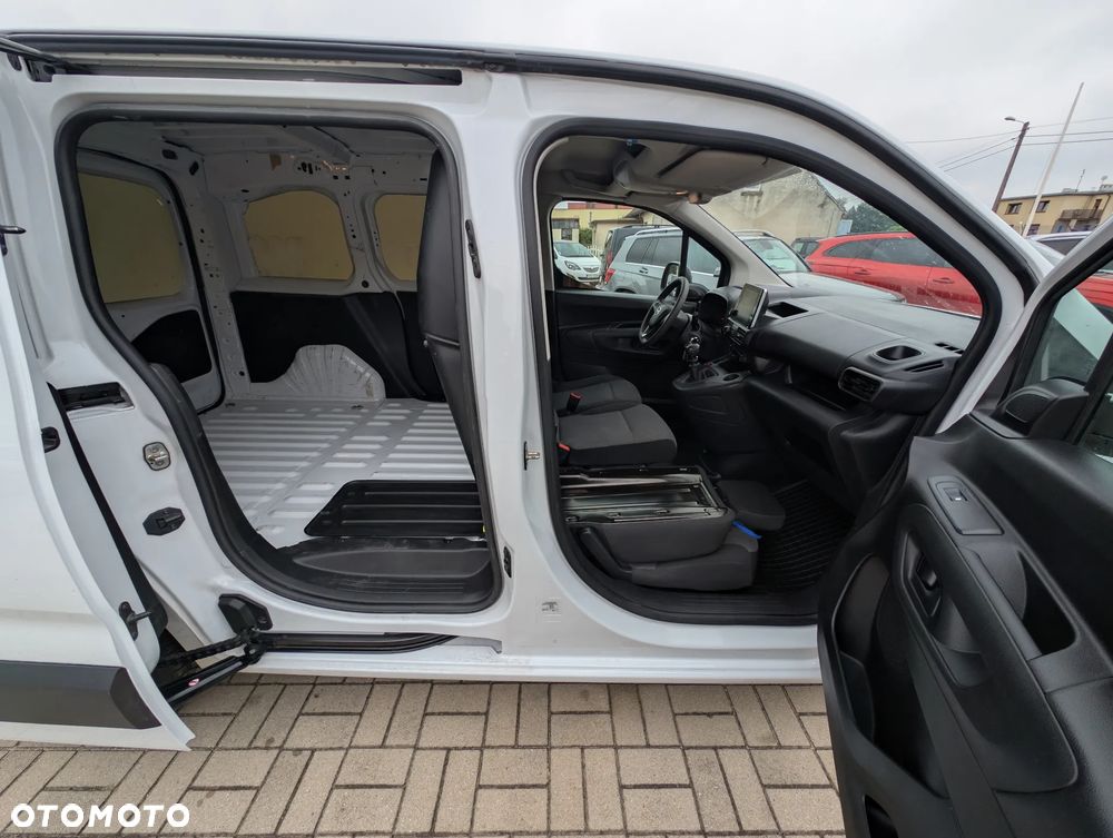 Opel Combo - 16