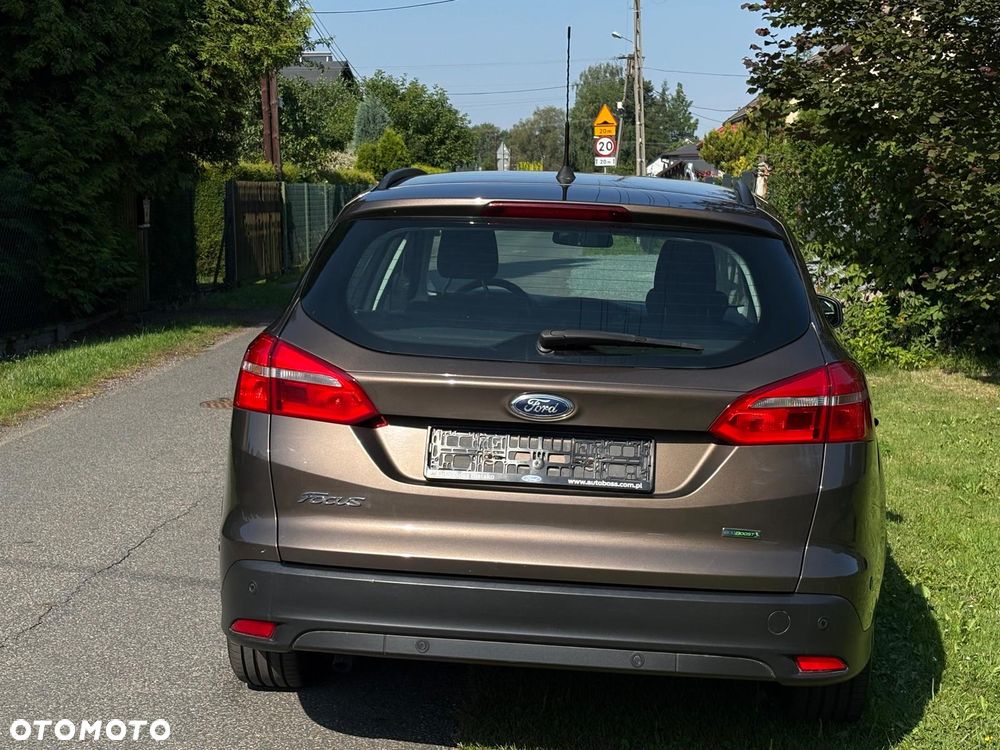 Ford Focus 1.0 EcoBoost STart-Stopp-System TITANIUM - 9