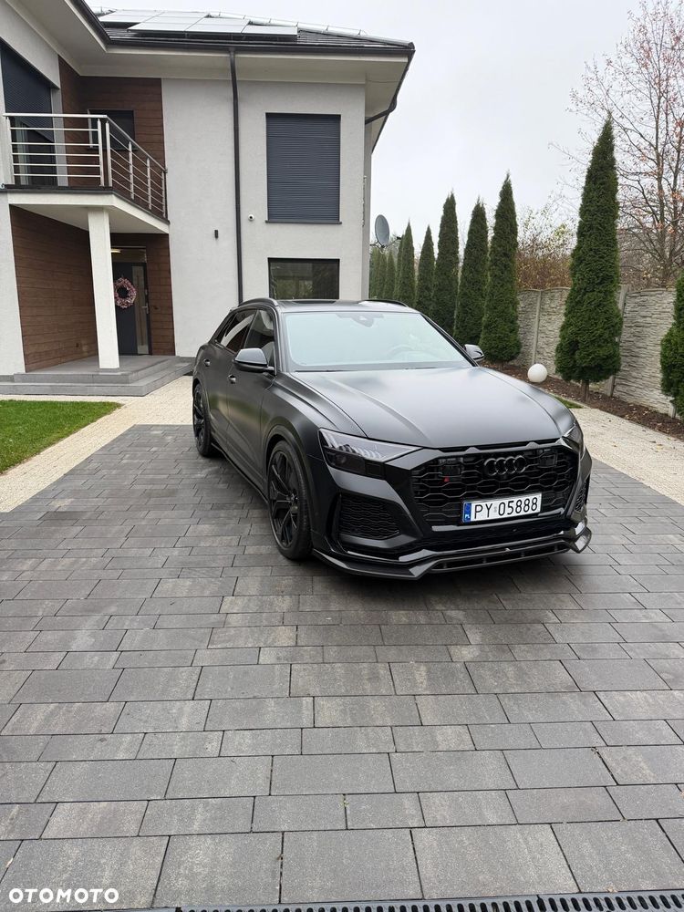 Audi RS Q8 - 2