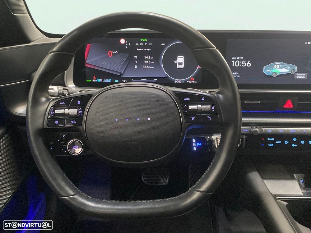Hyundai Ioniq - 10