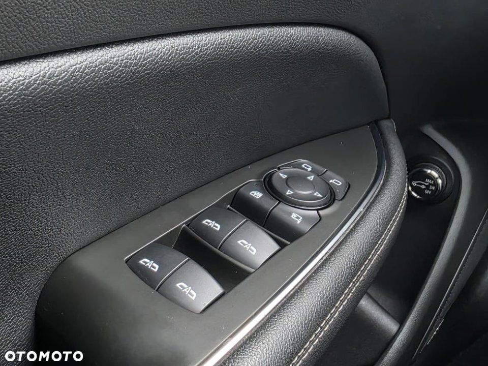 Opel Insignia - 19