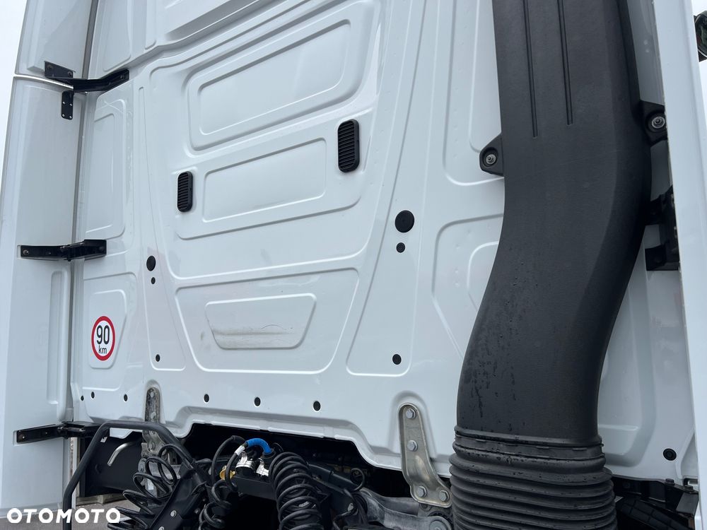 Mercedes-Benz ACTROS  MP5 bez retardera fabrycznie - 18