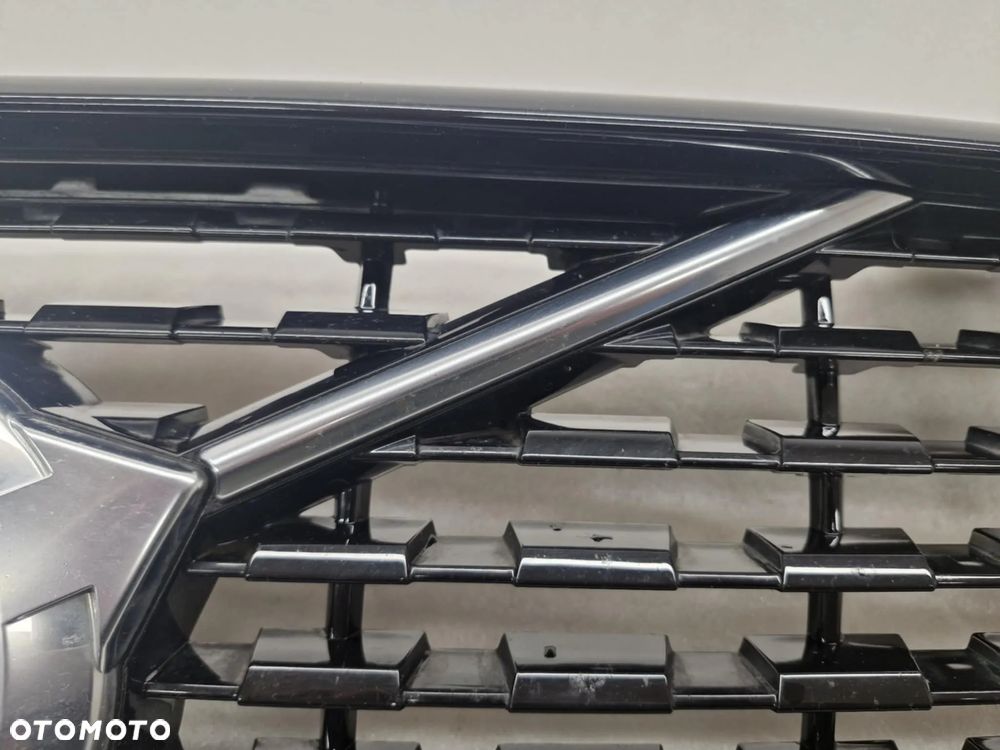 VOLVO XC60 II R-DESIGN GRILL/ATRAPA CHŁODNICY 31425538 - 18