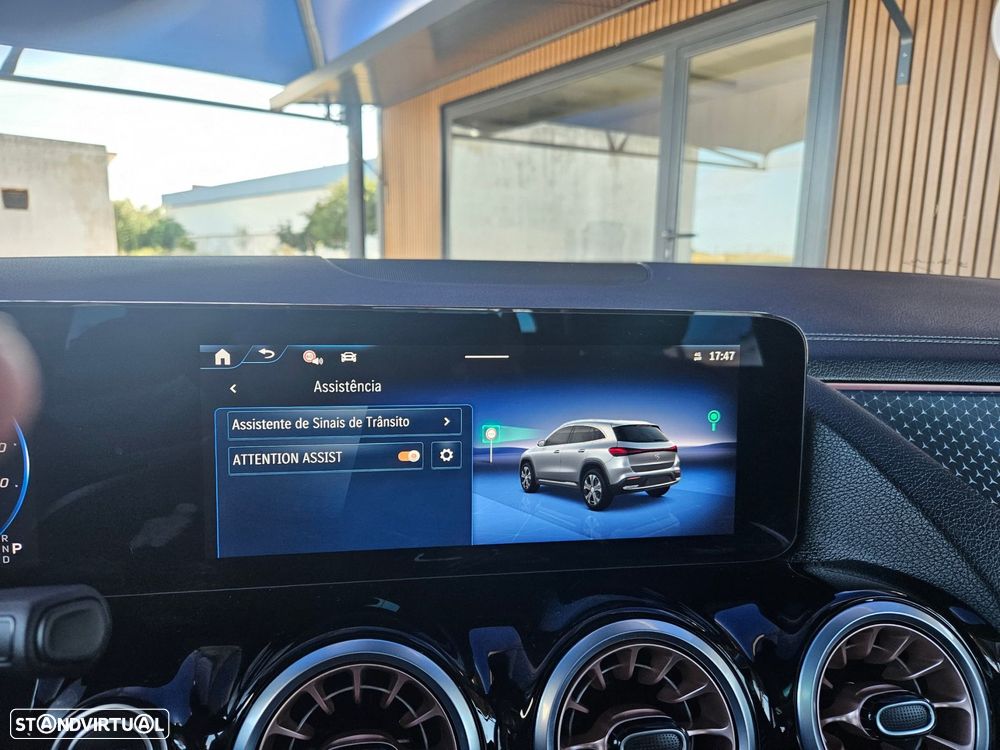 Mercedes-Benz EQA 300 4Matic Electric Art - 28