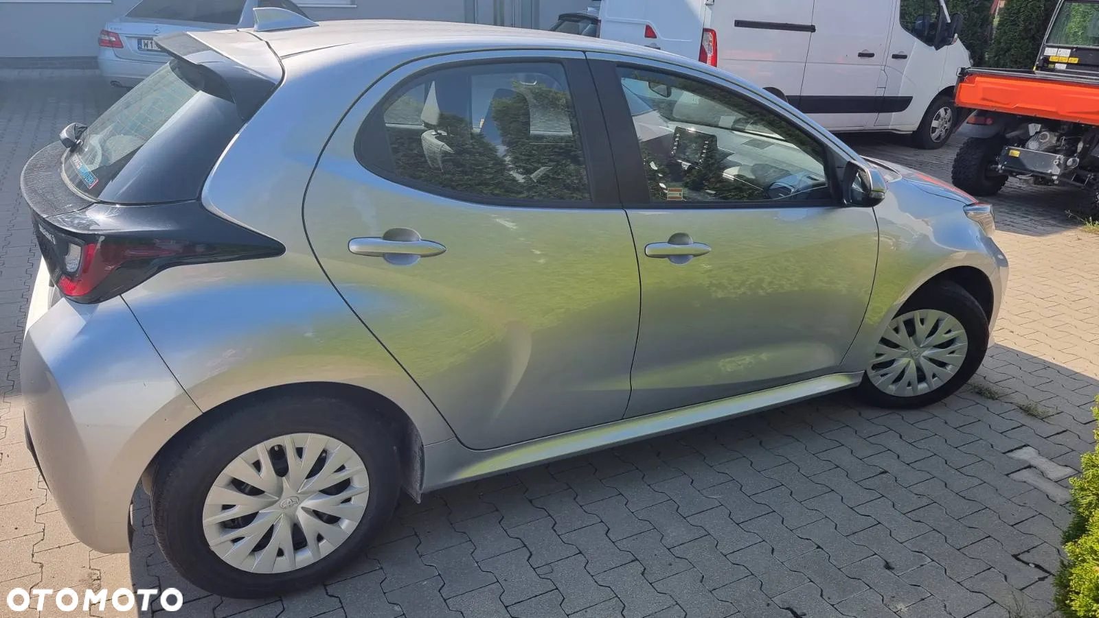 Toyota Yaris Hybrid 1.5 Comfort - 4