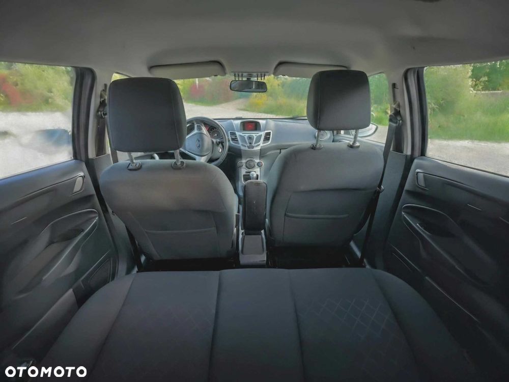 Ford Fiesta - 5