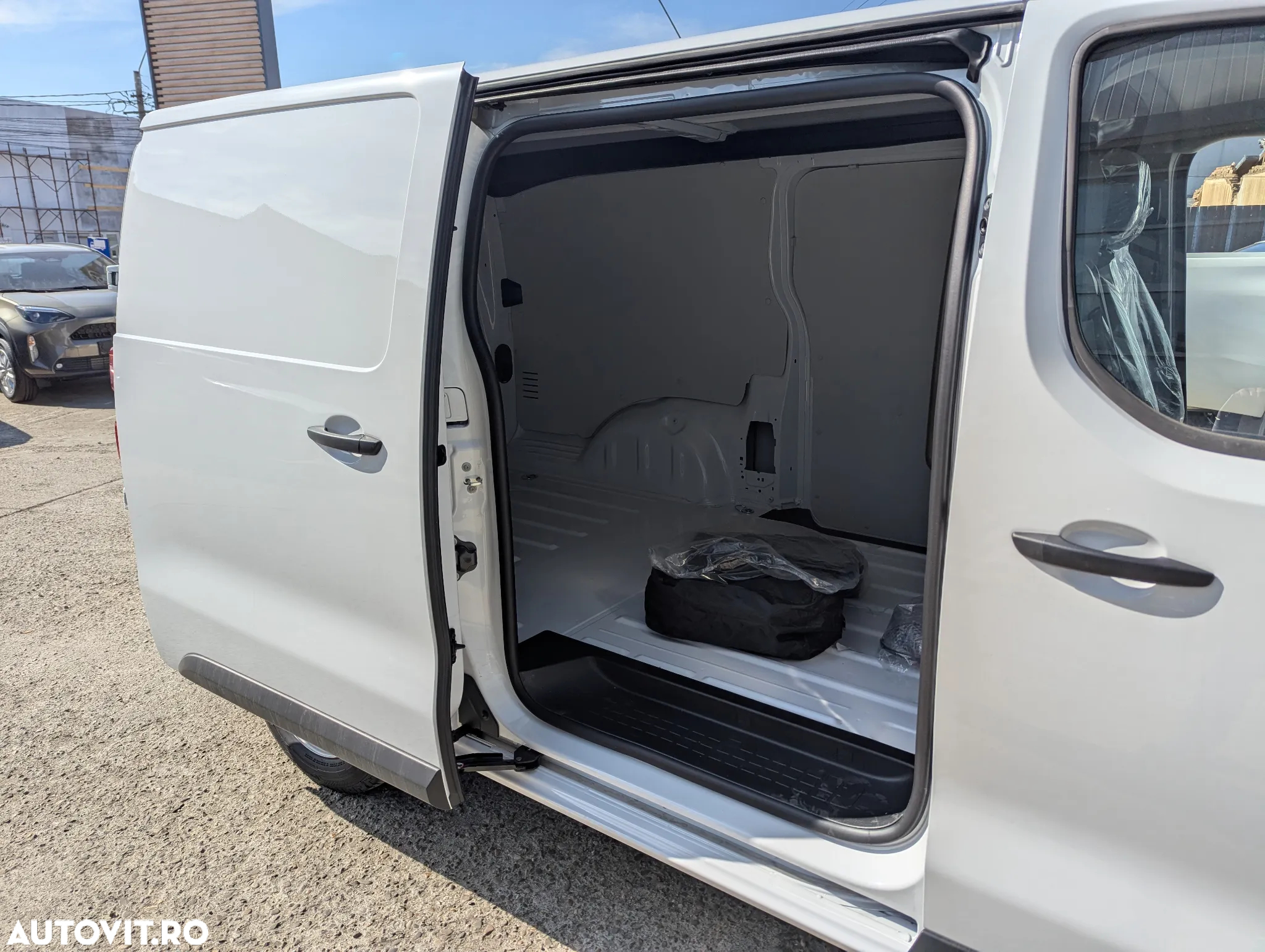 Toyota PROACE - 11