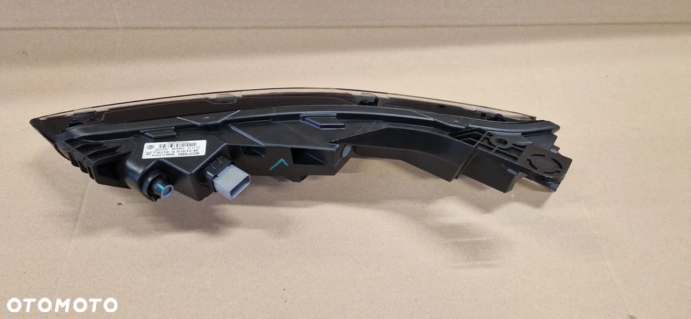 CITROEN C5X 21- LAMPA LED DRL KIERUNKOWSKAZ PRAWY EUROPA - 4