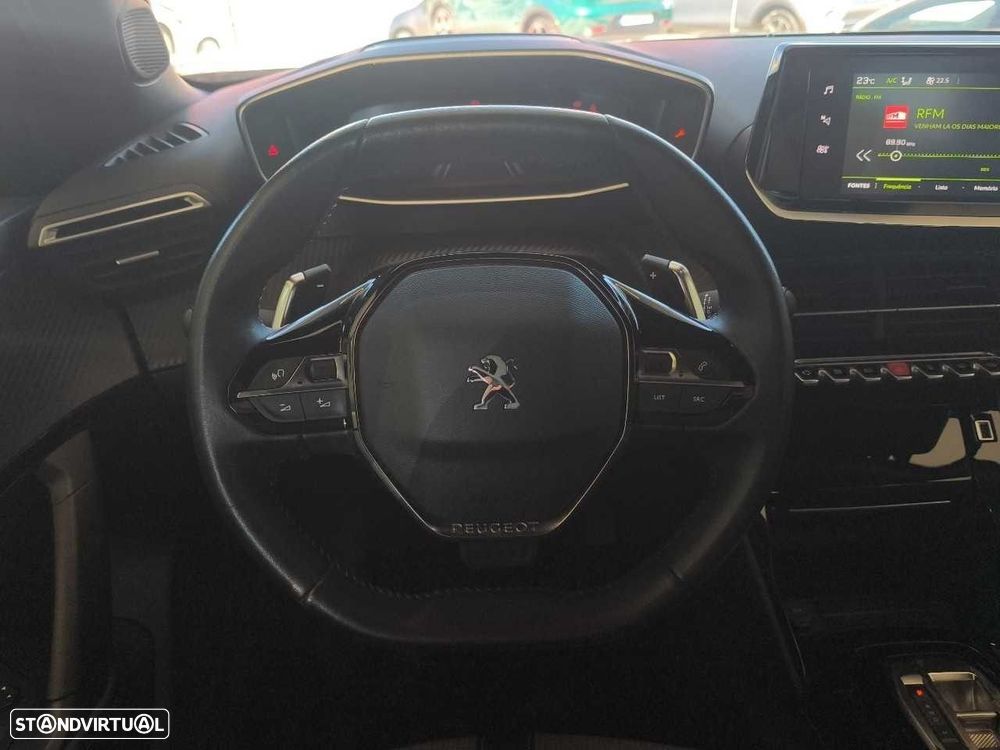 Peugeot 2008 1.2 PureTech Allure Pack EAT8 - 15